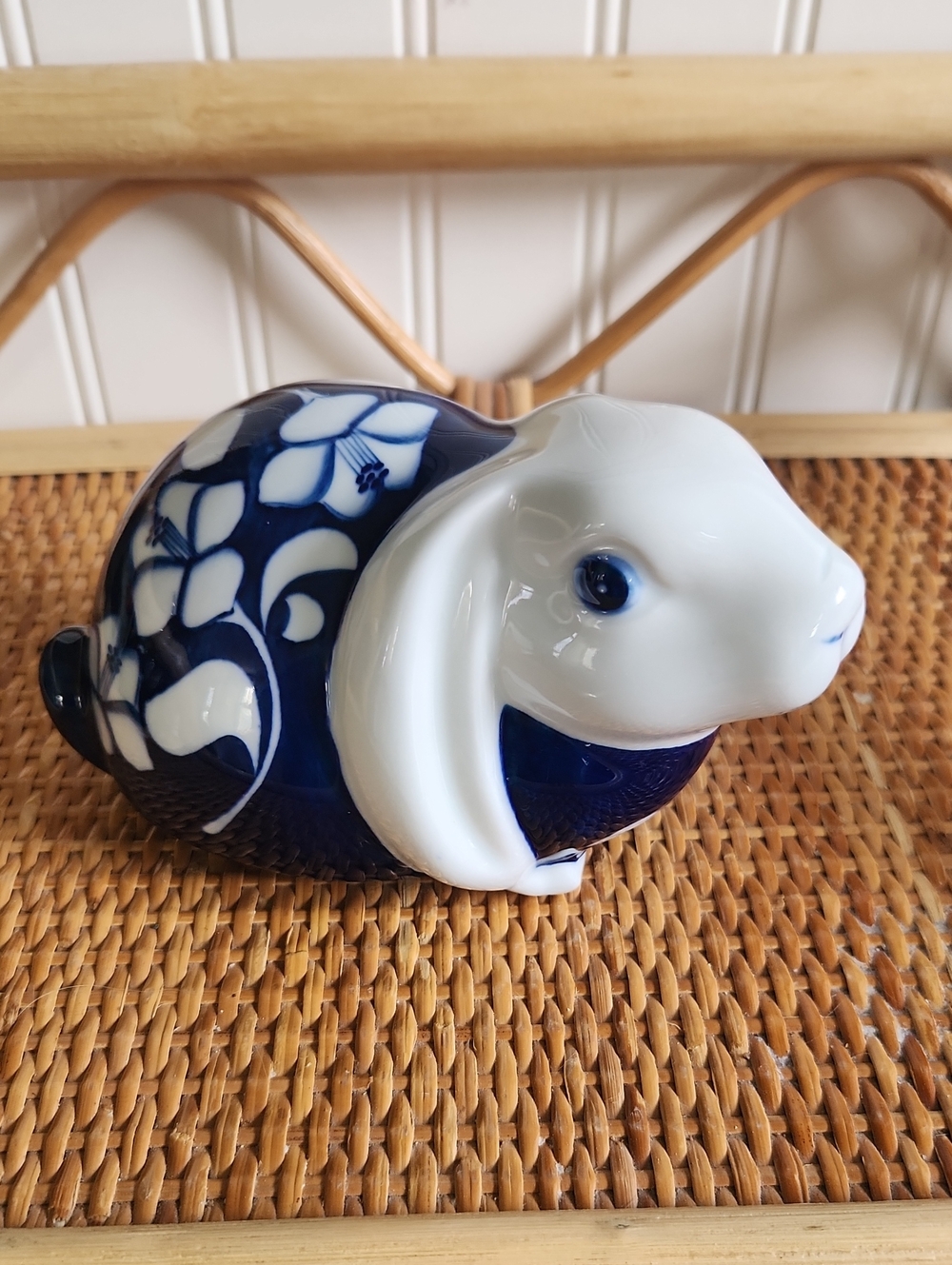Vintage Villetoy & Boch Gallo Bunny